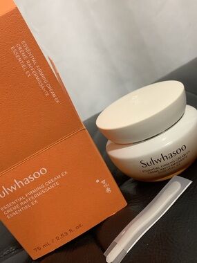 Sulwhasoo Essential Firming Cream EX — White Facial Moisturizer